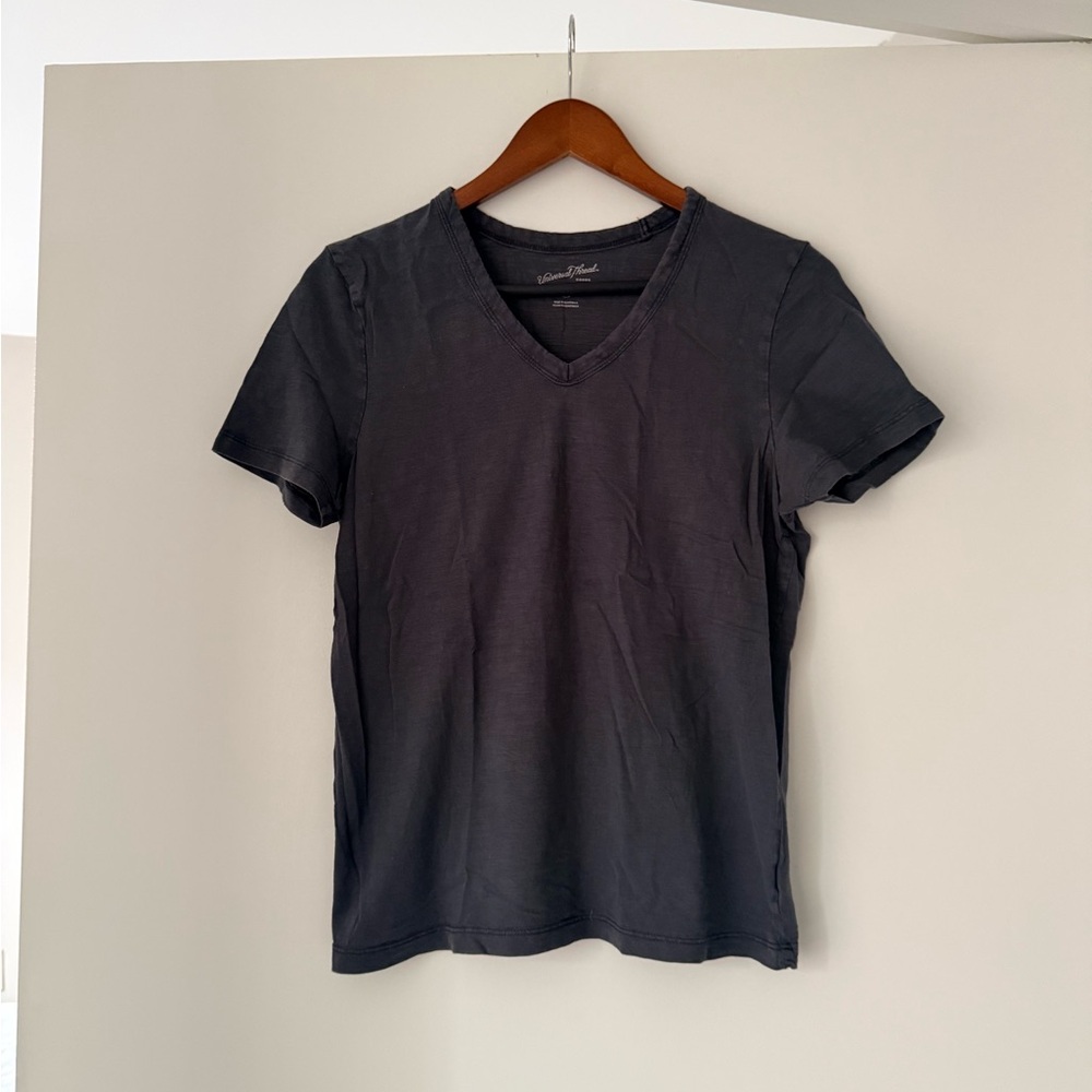 Universal Thread Black Short Sleeve Tee